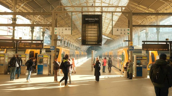 Comprendre le billboard TV : format et conseils pour un impact maximum