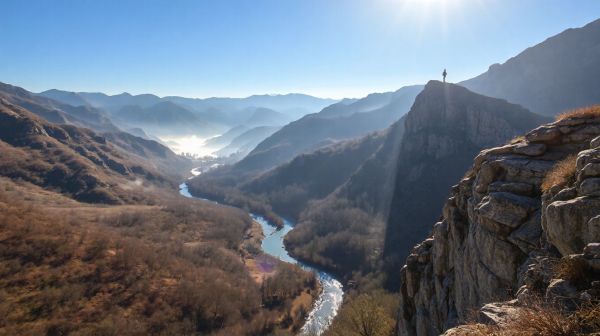 Top 5 raisons de débuter l'escalade en ardèche aujourd'hui